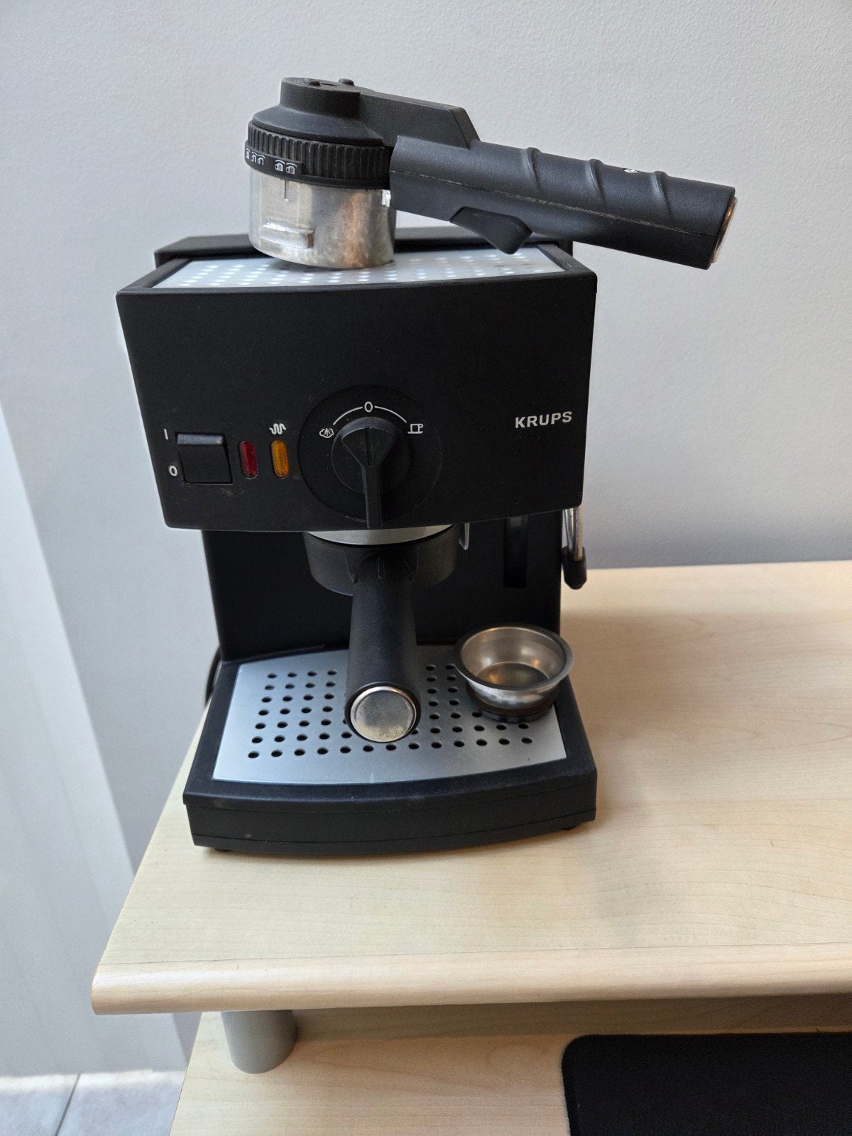 Koffieapparaat halfautomaat Krups, Enlèvement