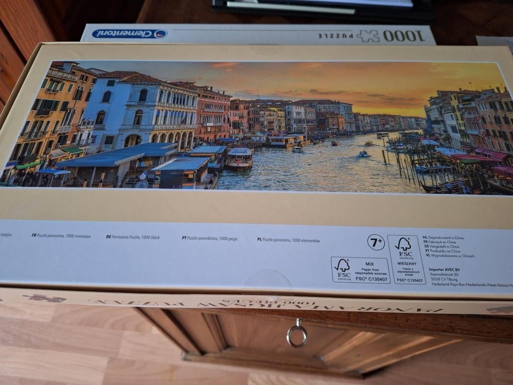 Puzzle, Enlèvement, 500 à 1500 pièces, Comme neuf, Puzzle