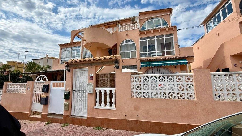 Appartement rénové en rez-de-chaussée/mer à Torrevieja, Immo, Étranger, Torrevieja, 60 m², 2 pièces, Appartement