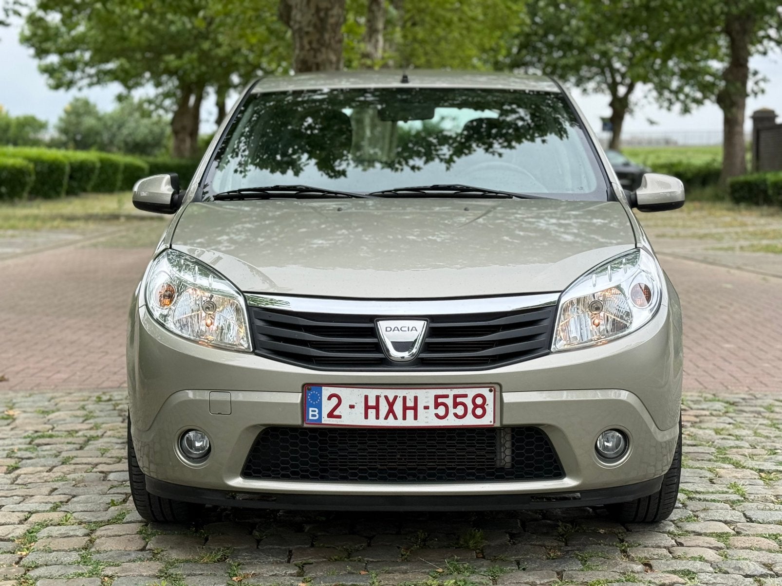 Dacia Sandero 1.4i - 44.000 KM !!  Gekeurd voor verkoop !!, Autos, Euro 5, Achat, Entreprise, Boîte manuelle