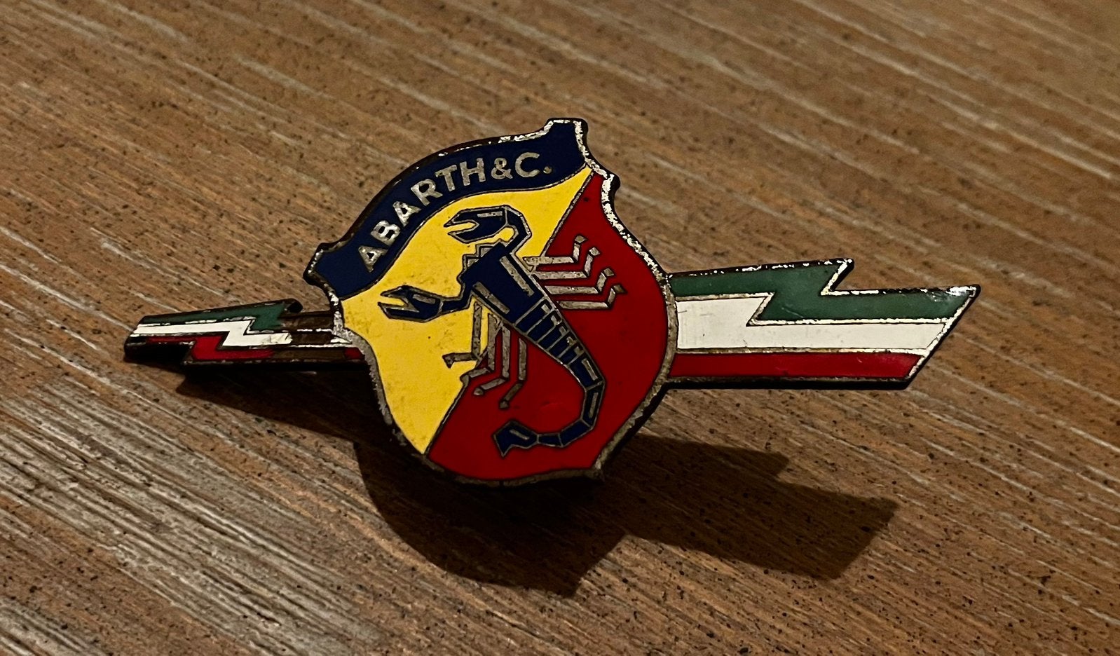 Abarth & C grille badge, Ophalen of Verzenden, Gebruikt