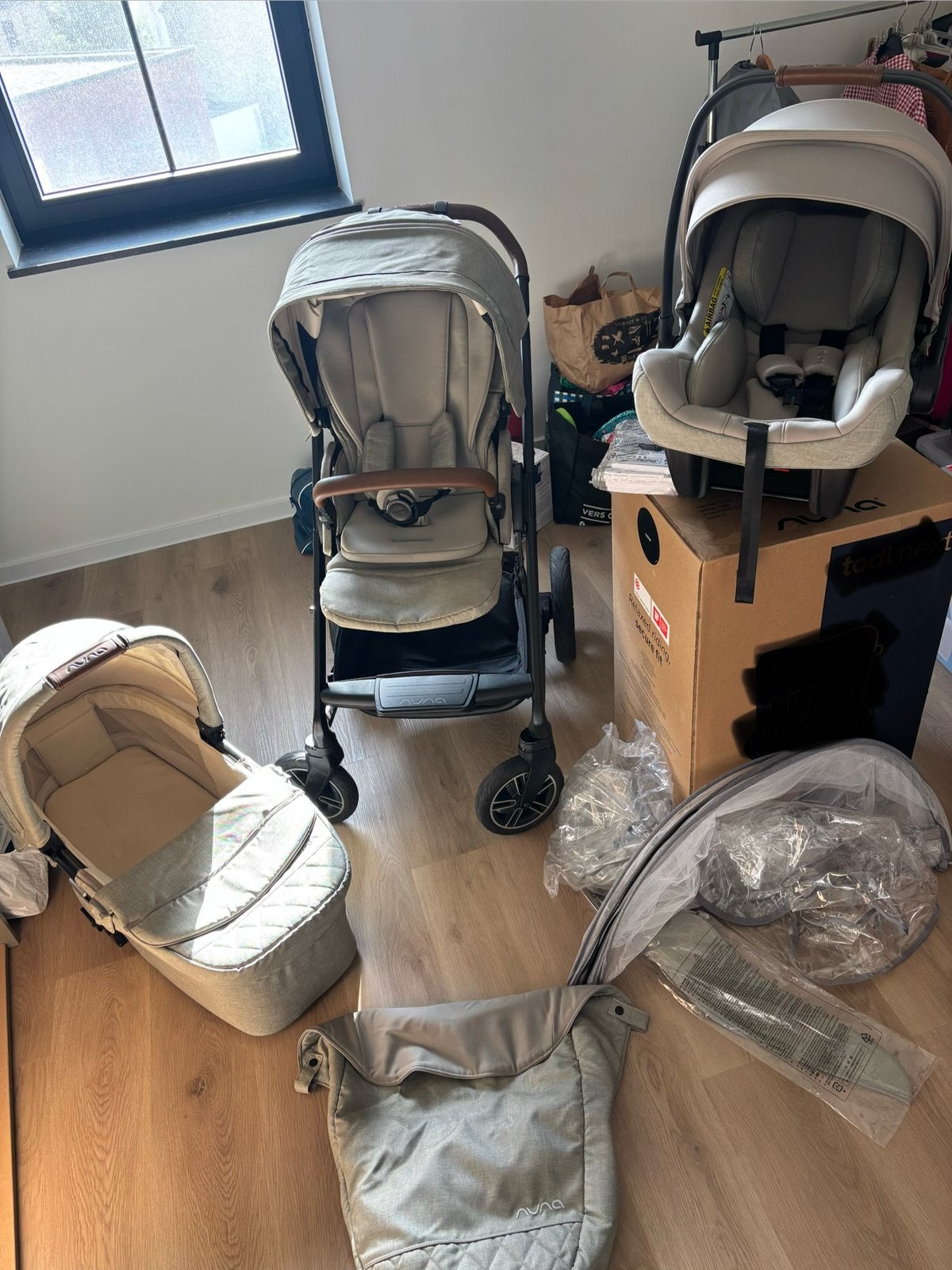 Nuna mixx kinderwagenset 3 in 1, Kinderen en Baby's, Zo goed als nieuw, Met reiswieg, Ophalen, Kinderwagen