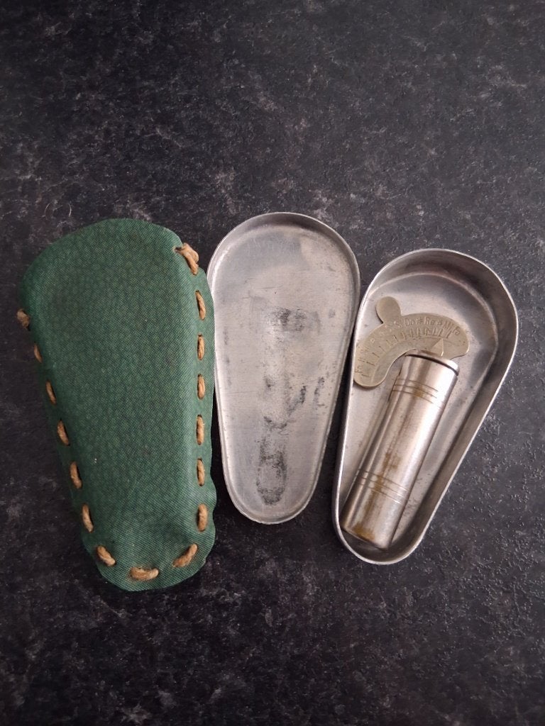 Pitch pipe vintage, Divers, Enlèvement ou Envoi, Utilisé