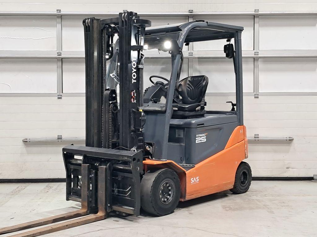 TOYOTA 8FBMKT25, Zakelijke goederen, Machines en Bouw | Heftrucks en Intern transport, 2000 tot 3000 kg, Elektrisch, Stapelaar