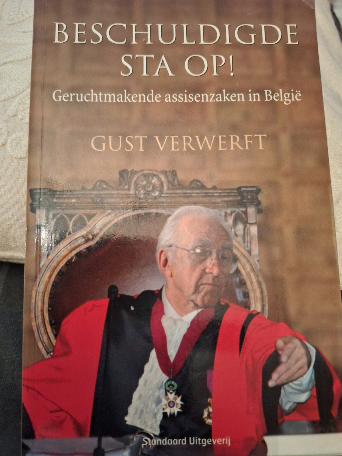 Gust Verwerft - Beschuldigde sta op, Boeken, Ophalen of Verzenden, Gust Verwerft