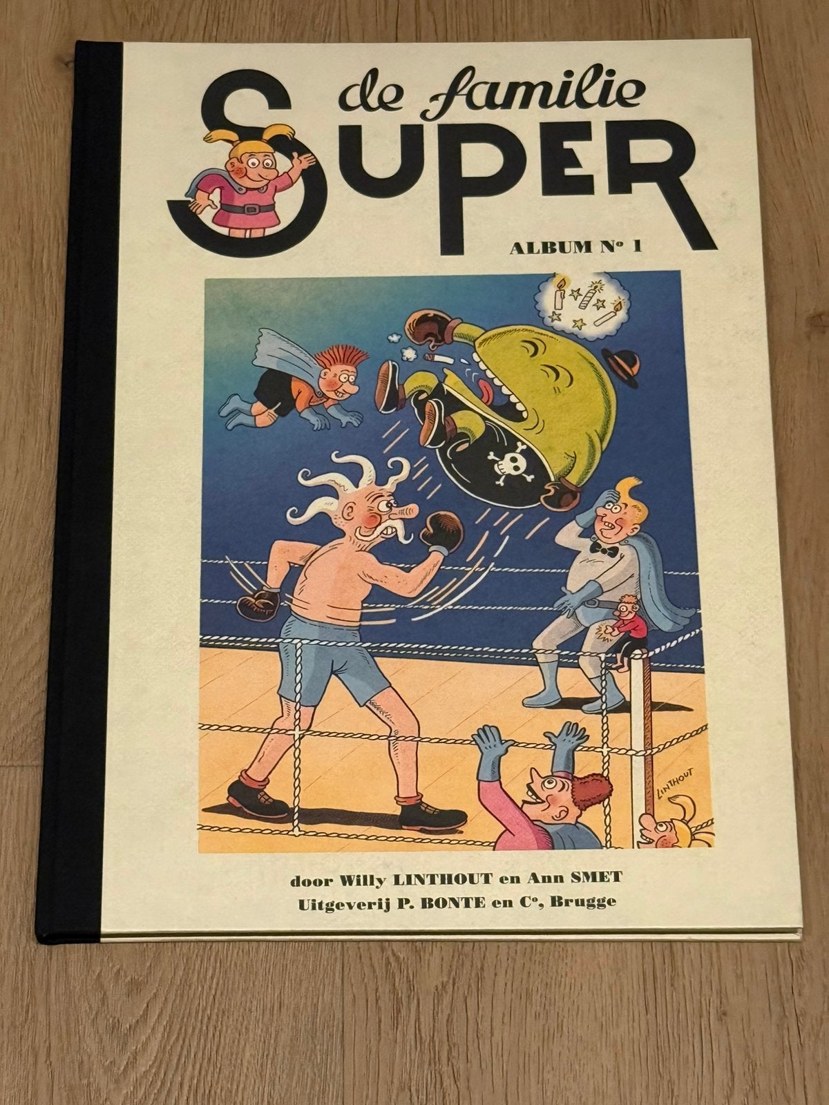 De Familie Super 1 - Hardcover Luxe groot formaat, Livres, BD, Comme neuf, Enlèvement ou Envoi