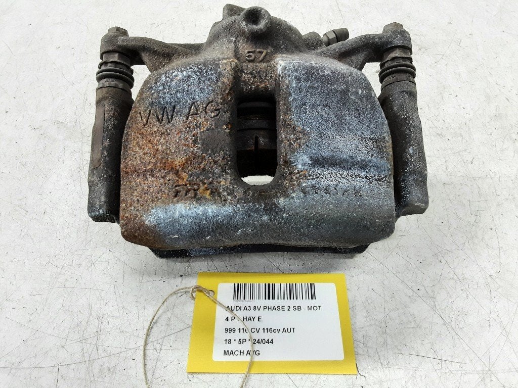 ETRIER DE FREIN AVANT GAUCHE Audi A3 Sportback (8VA / 8VF), Auto-Union-Straße  1,
85057  Ingolstadt, DE, Info@audi.de, Audi, Utilisé