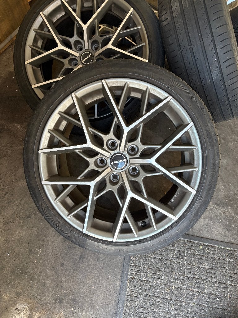 Velgset Borbet - 225 40 18 - 5x114,3, Autos : Pièces & Accessoires, Pneus & Jantes, Neuf, Pneus et Jantes, Véhicule de tourisme