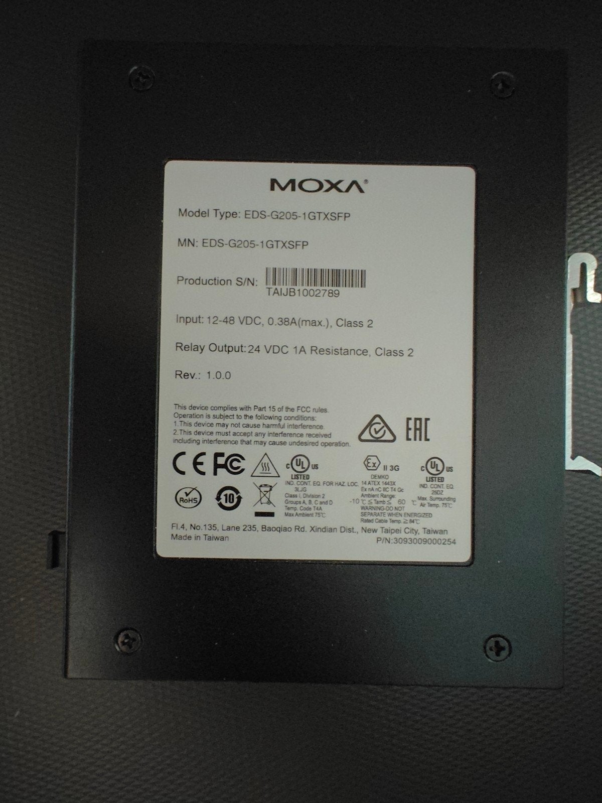 switch Ethernet MOXA EDS-G205-1GTXSFP., Ophalen of Verzenden, Zo goed als nieuw