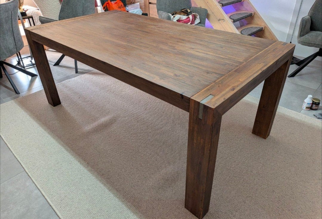 eetkamertafel, Ophalen