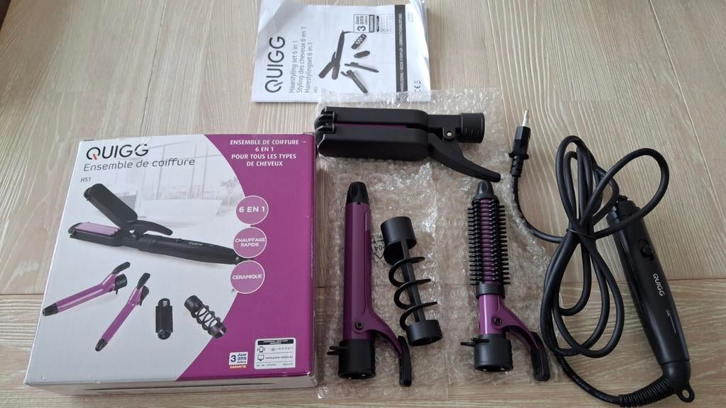 Deux sets de coiffure, Enlèvement