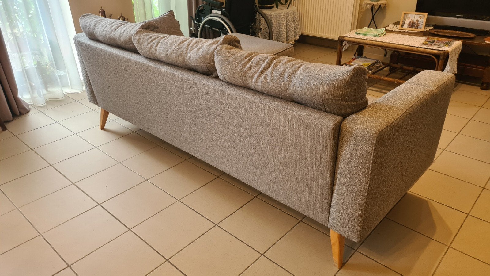 Zeer mooie zetel met lounge gedeelte, Huis en Inrichting, Ophalen