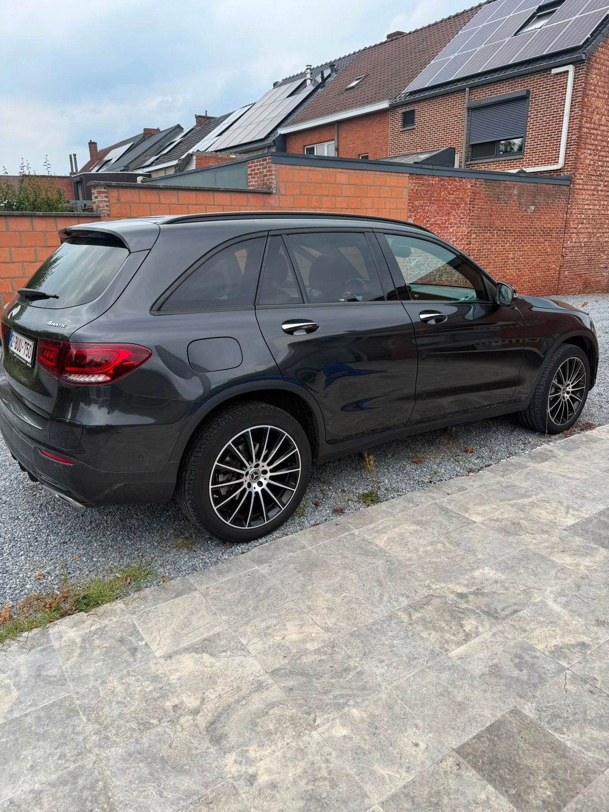 Mercedes GLC300 195 ch. Hybride diesel, Autos, Argent ou Gris, Achat, 143 kW, Euro 6