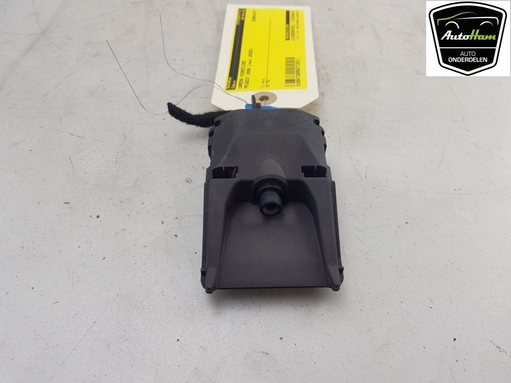 CAMERA VOOR Peugeot 2008 (UD / UK / UR / US / UX), Gebruikt, Peugeot