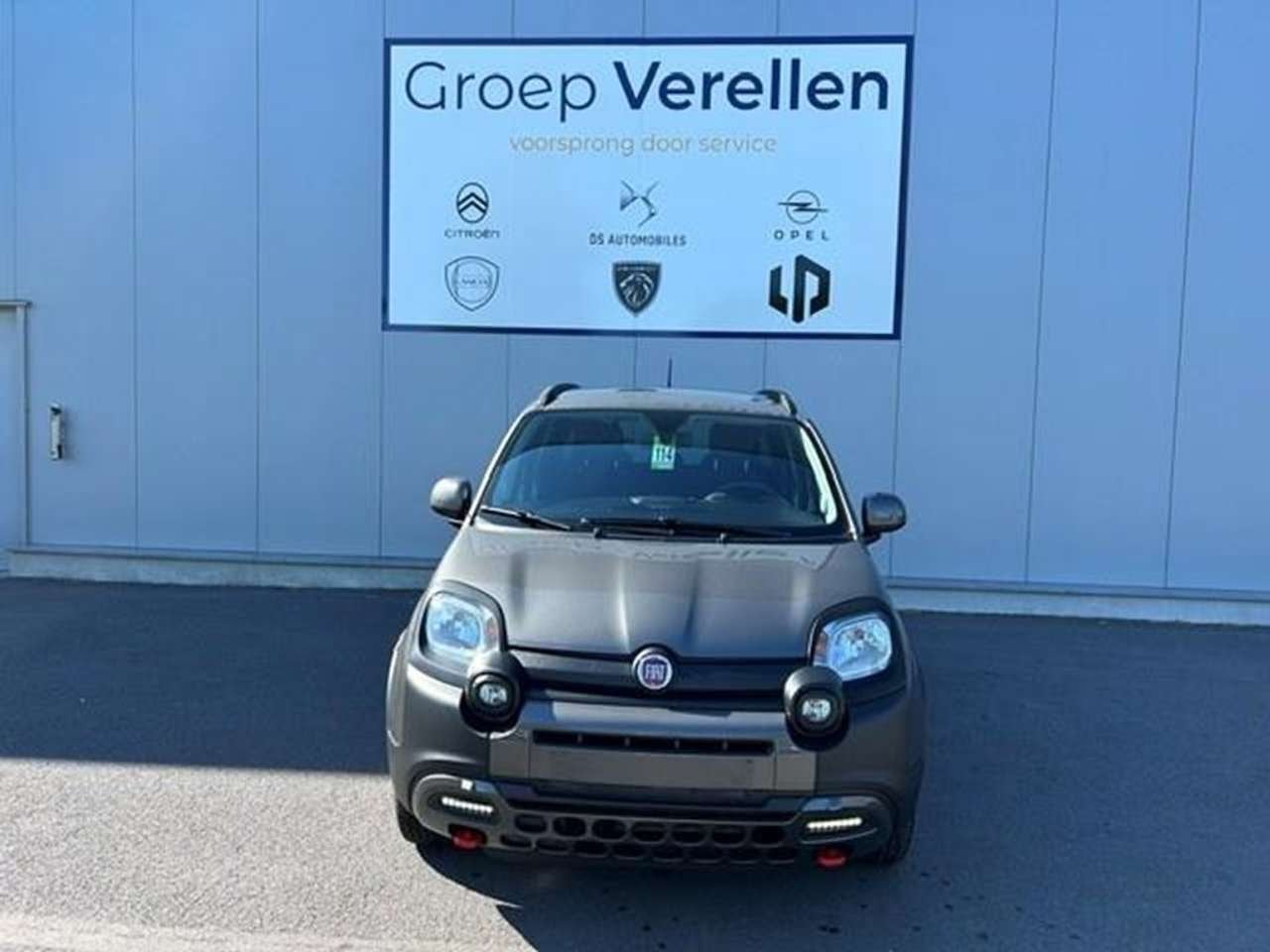 Fiat New Panda Panda Cross 1.0i MHEV, 0 kg, Argent ou Gris, Capteur de lumière, 69 ch