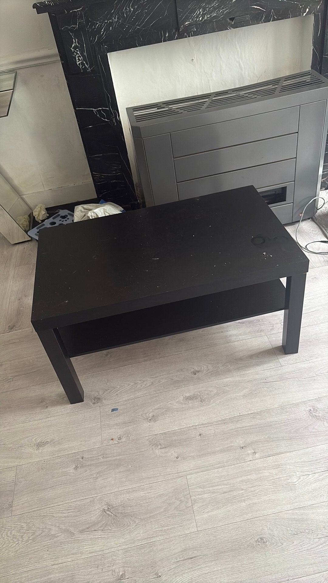 Table, Enlèvement, Comme neuf