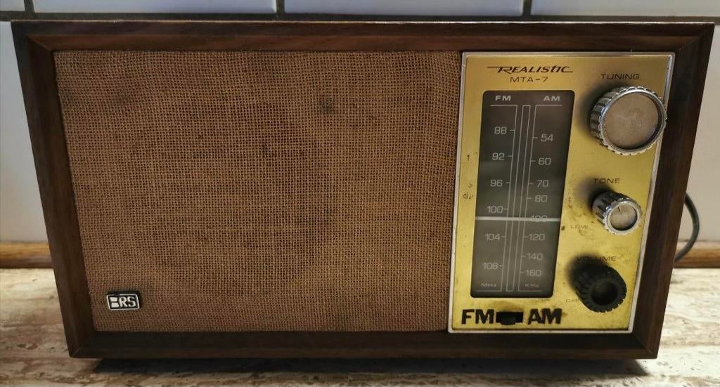 Vintage radio realistic MTA-7, Audio, Tv en Foto, Radio's, Ophalen, Radio