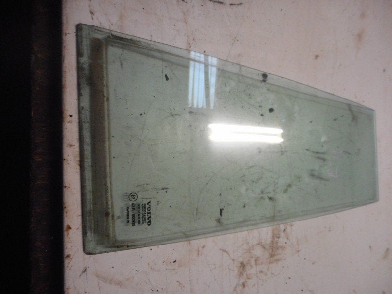 PORTIERRUIT 3-HOEK LINKS ACHTER Volvo 940 I Estate, Gebruikt, Info@volvocars.com, Volvo, Volvo Car Germany GmbH