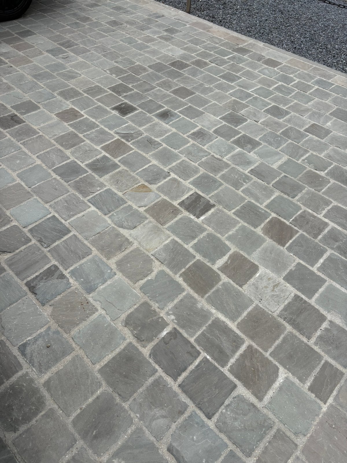 Kandla gris, Enlèvement, Comme neuf