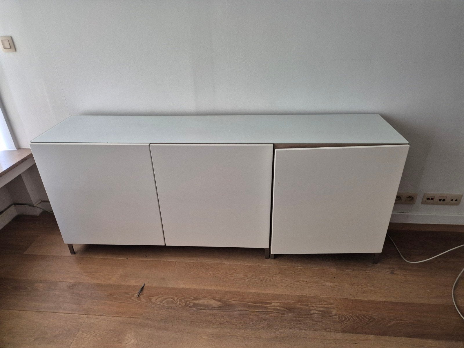 dressoir ikea blanc, Maison & Meubles, Enlèvement, Chêne