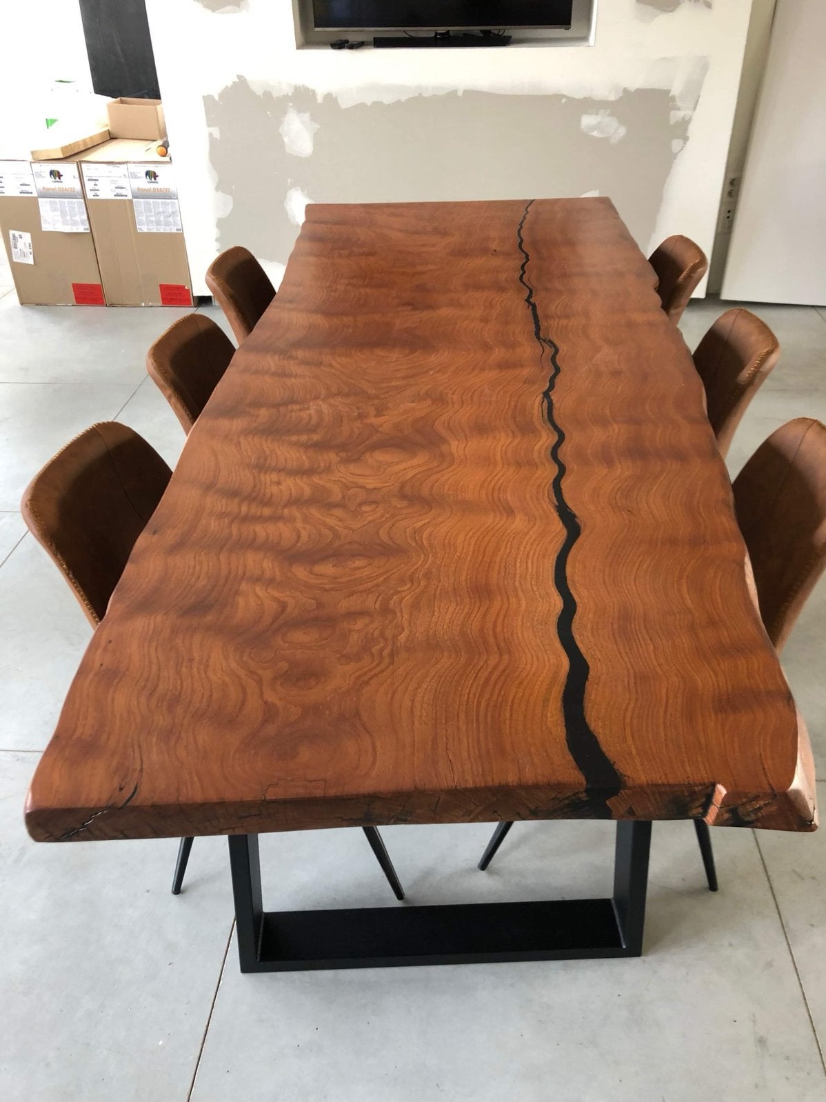 Boomse tafel, Ophalen, Zo goed als nieuw