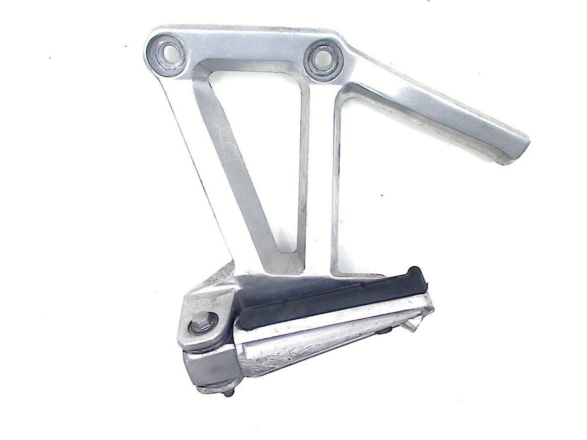 DUOSTEUN COMPLEET LINKS ACHTER Yamaha, Dhr. S. di Majo, Gebruikt, Info@cama-motorparts.nl, P.J. Troelstraweg 8 8
3144 CX  MAASSLUIS, NL