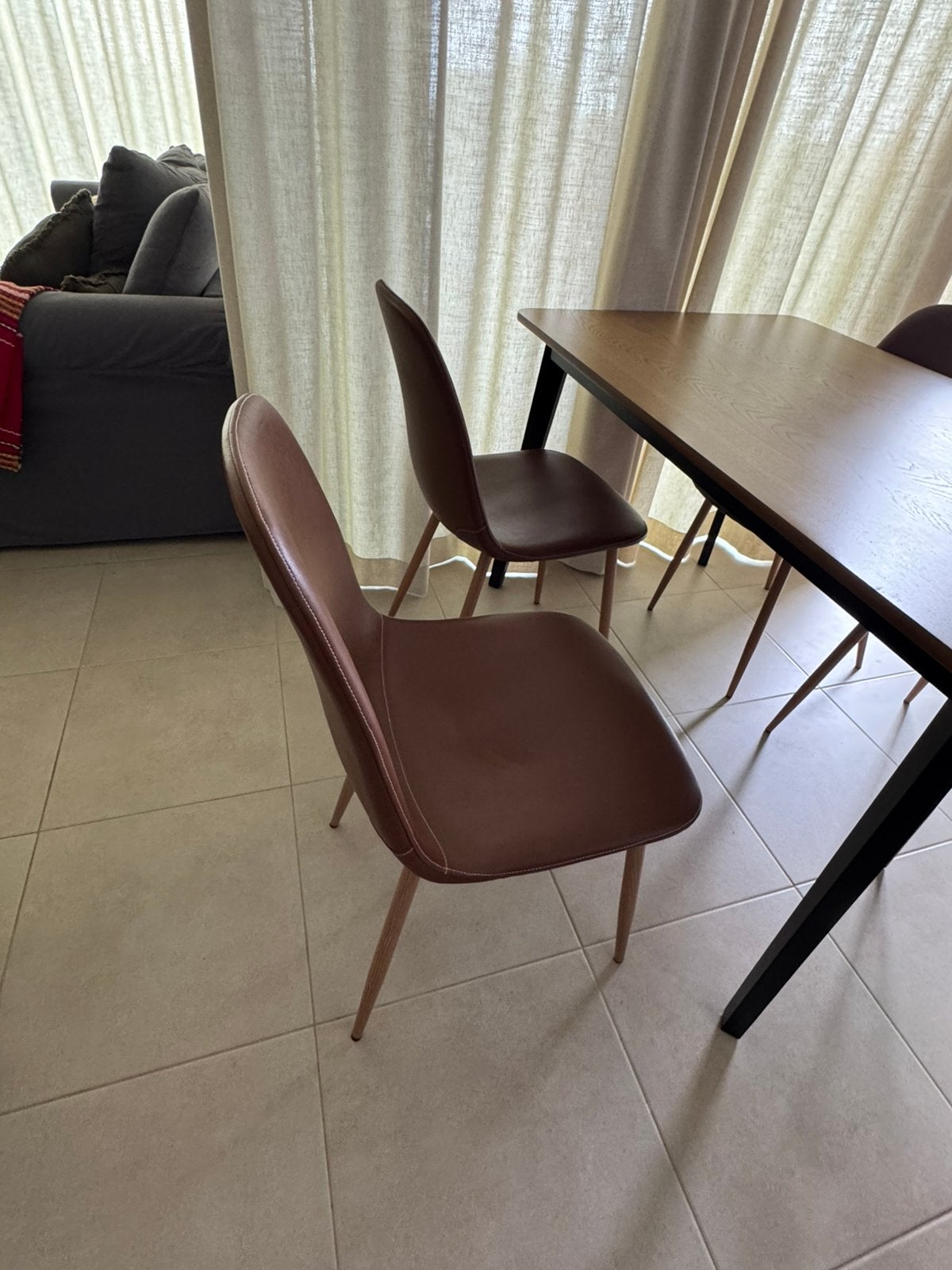 tafel + 4 stoelen – JYSK, Enlèvement, Comme neuf, Cuir, Quatre