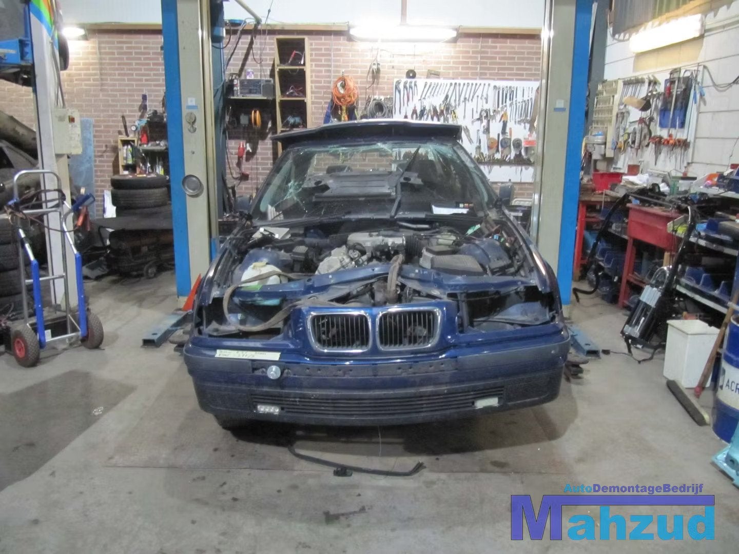 BMW E36 318I 1.8I MOTORBLOK 184E2 MOTOR, Auto-onderdelen, Petuelring 130
80788  Munich, DE, Gebruikt, Info@bmw.de, BMW