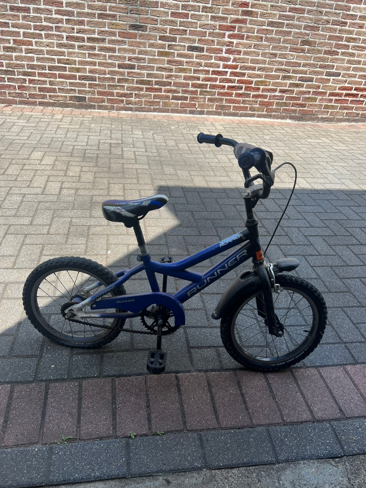 Kleine fiets voor jongeren, Fietsen en Brommers, Fietsen | Kinderfietsjes, Ophalen, Gebruikt, Schijfrem, 16 tot 20 inch