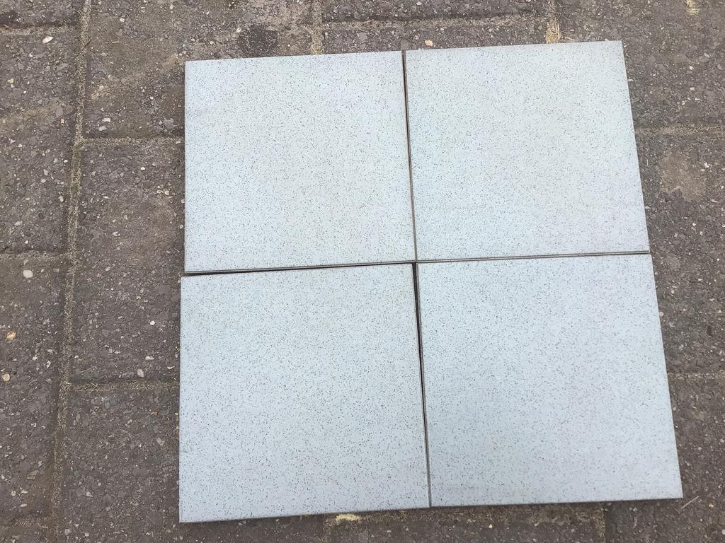 Lot keramische tegels Italy vorstvrij, Doe-het-zelf en Bouw, Ophalen, Keramiek, Nieuw, 20 tot 40 cm