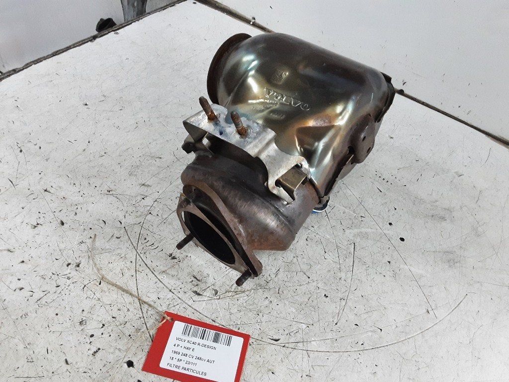 ROETFILTER Volvo XC40 (XZ) (01-2017/12-2022) (31439856), Gebruikt, Info@volvocars.com, Volvo, Volvo Car Germany GmbH