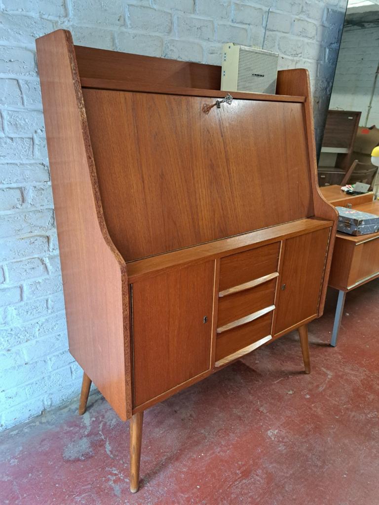 Secrétaire vintage années 60, Enlèvement ou Envoi