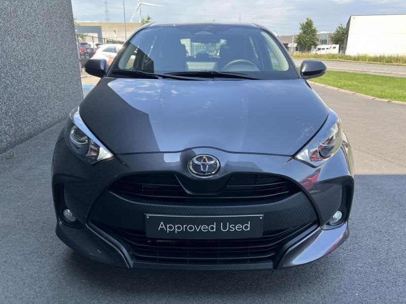 Toyota Yaris 1.5 Hybrid Dynamic, https://public.car-pass.be/vhr/f95db200-f7d7-4bbe-8bb2-f95d9705cd1f, Achat, Euro 6, 116 ch