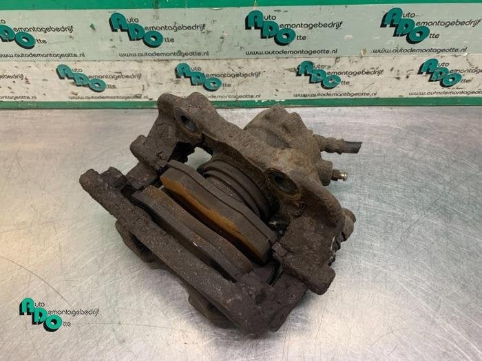 Etrier de frein (pince) avant droit d'un Citroen C2 (C2 03-), -, 3 mois de garantie, Utilisé, -