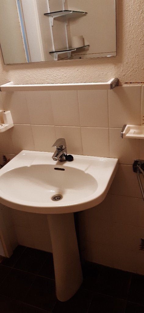 lavabo sur pied avec robinet, miroir et porte-serviettes, Enlèvement, Comme neuf, Robinet
