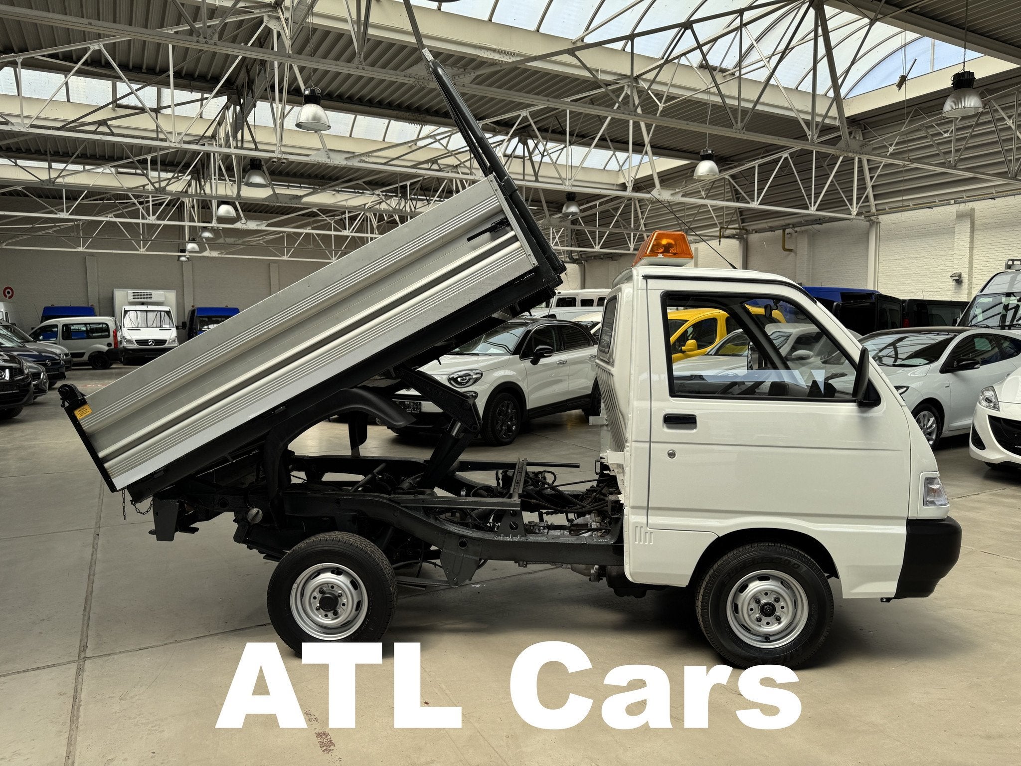 Onbekend 1 PIAGGIO PORTER | 1.3 BENZINE | KIPPER | 1J GARANT, Autos, Autos Autre, Achat, Entreprise, 2 places, Boîte manuelle
