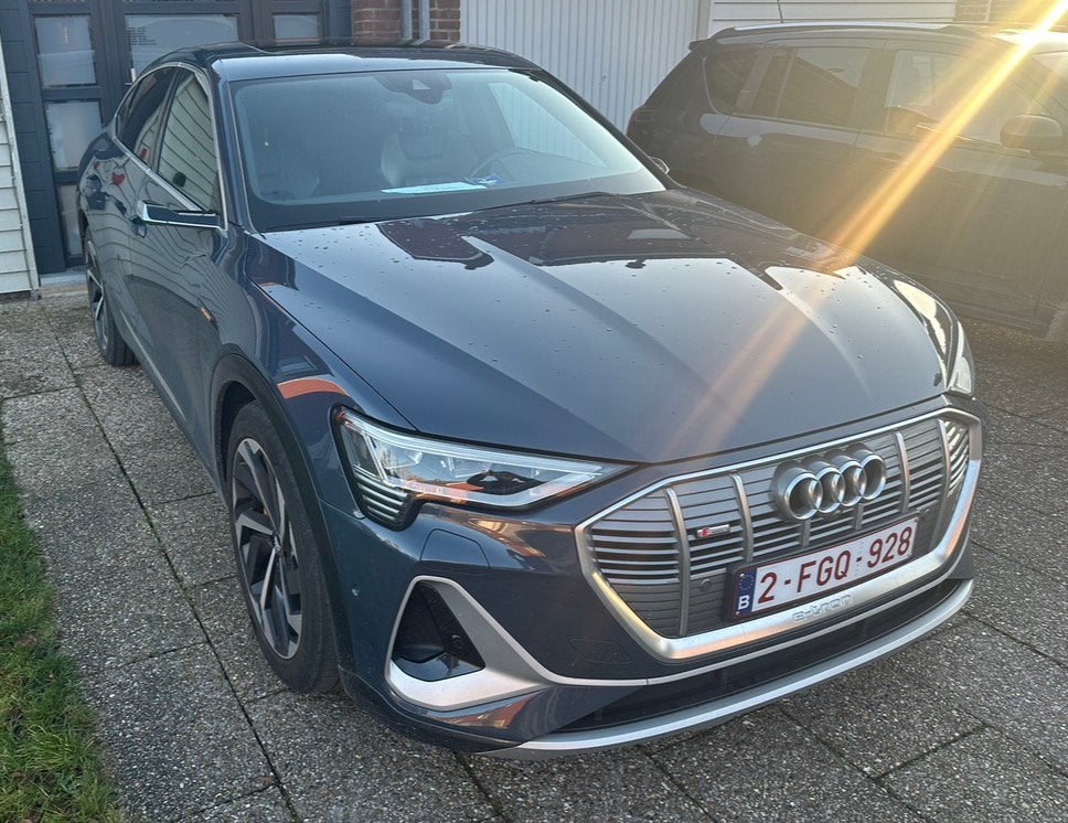 Audi q8, Autos, Achat, Particulier, Jantes en alliage léger, Quatre roues motrices / 4X4
