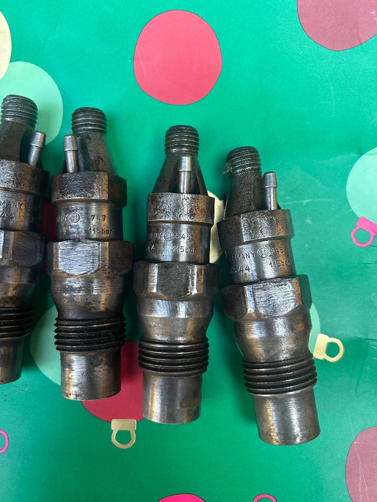 Mercedes W124 Dieselinjectoren, Auto-onderdelen, Ophalen of Verzenden, Gebruikt, Mercedes-Benz