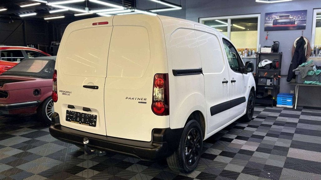 Peugeot Partner Partner 1.6 Hdi bj. 2016 Euro 6, Autos, Achat, 74 ch, 2 places, Carnet d'entretien