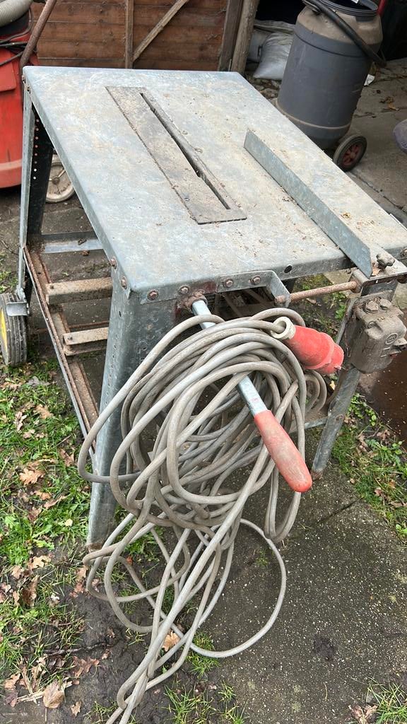 Zaagtafel, Doe-het-zelf en Bouw, Ophalen, Gebruikt