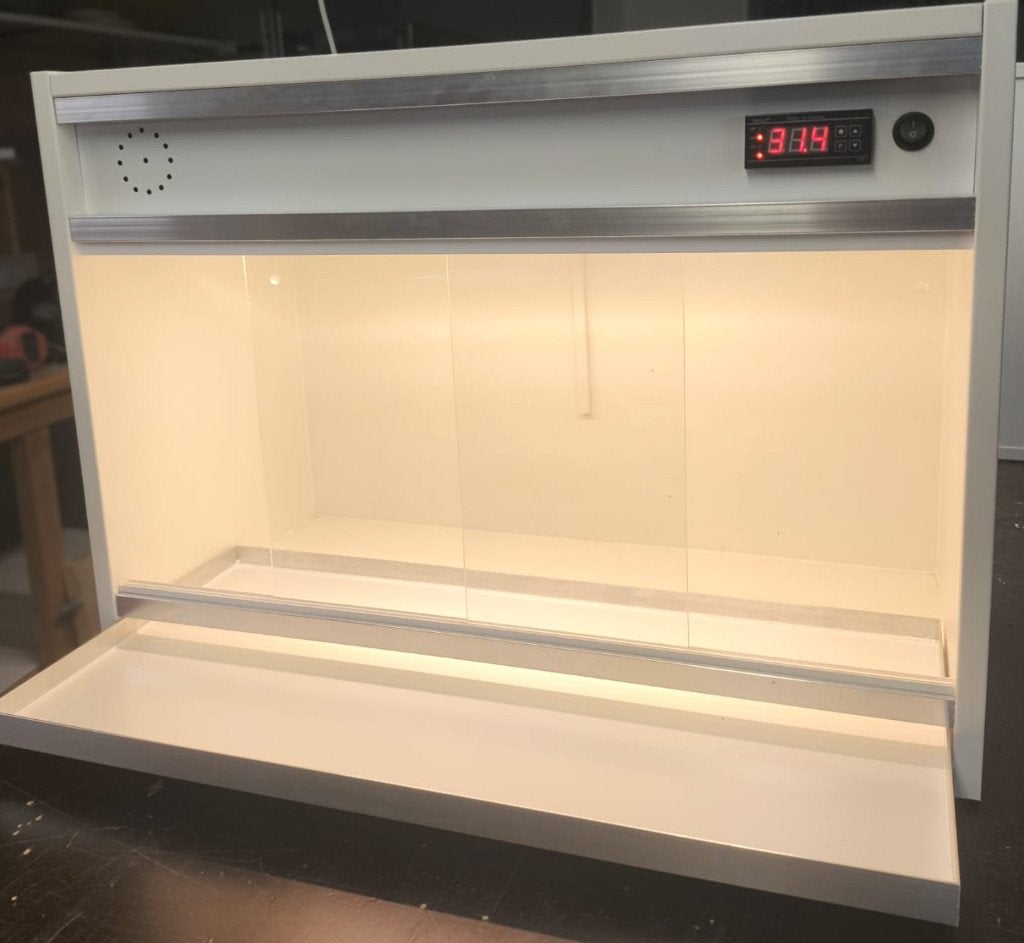 Warmtekooien met vol automatische vocht regeling..Garantie., Ophalen of Verzenden, Nieuw, Overige materialen, Broedkooi of Kweekkooi