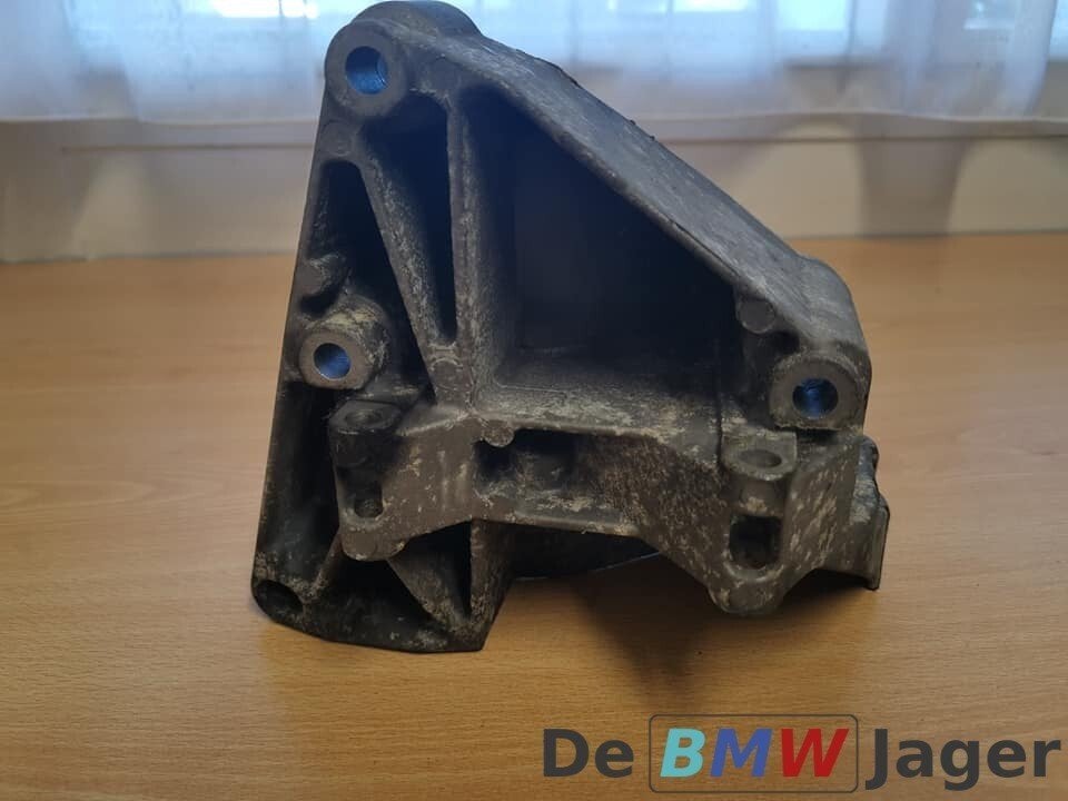 Dynamosteun BMW E46 E39 X5 Z3 Z4 64551432237, Gebruikt, Ophalen of Verzenden, BMW, BMW