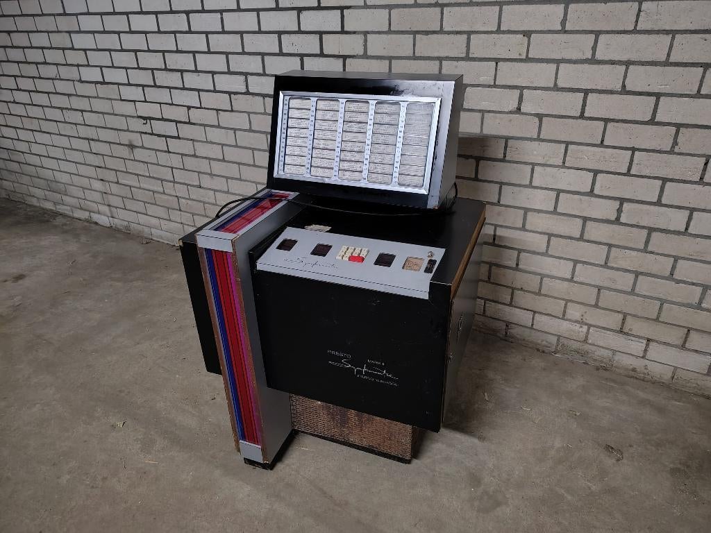 Symphomatic Presto MK III (1978) jukebox /opknapper !!, Enlèvement