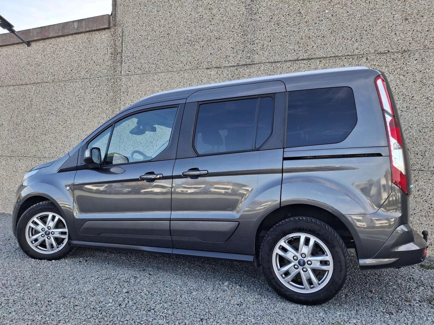 Ford Tourneo Connect 1.5 Tdci Titanium (EU6.2) (bj 2019), Auto's, 118 g/km, Gebruikt, Euro 6, 120 pk