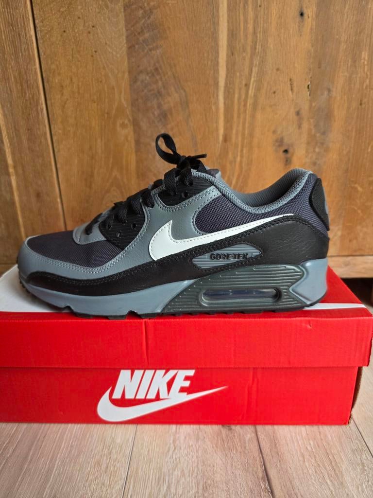 Nike air max 90 maat 40, Ophalen