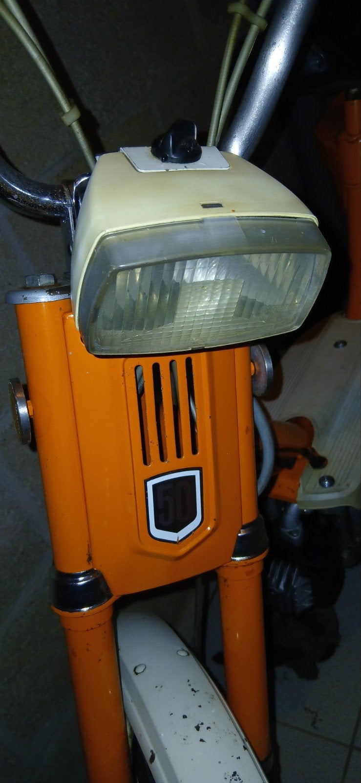 Honda amigo, Enlèvement, 49 cm³