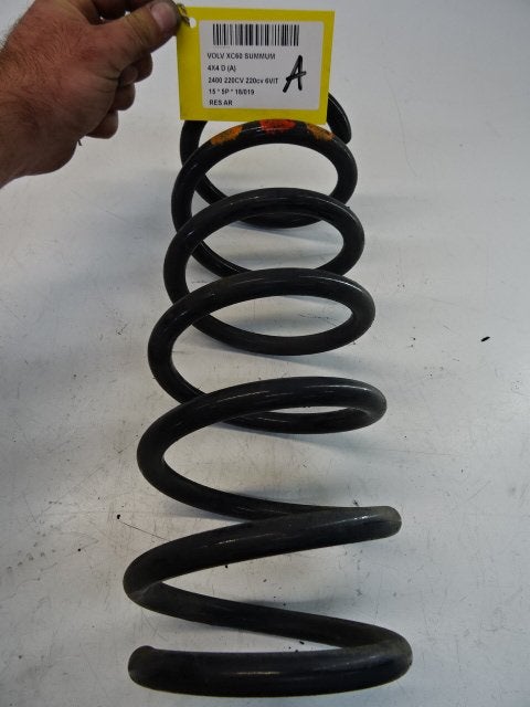 RESSORT DE SUSPENSION ARRIERE Volvo XC60 I (DZ), Autos : Pièces & Accessoires, Suspension & Châssis, Volvo, Utilisé