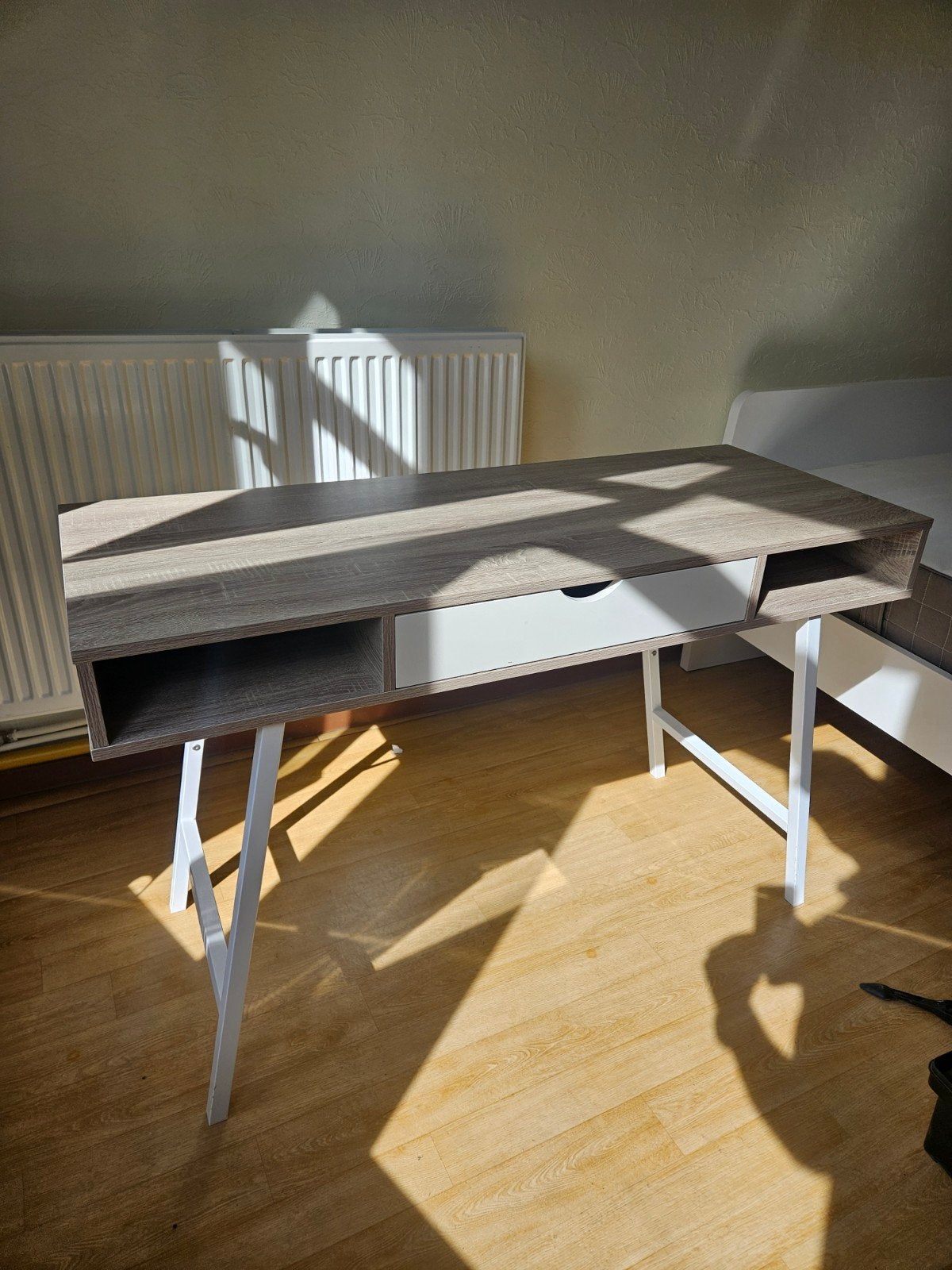 bureel 140 cm x 48 cm : 3 stuks, Ophalen, Gebruikt, 48 cm, Schoolbureau