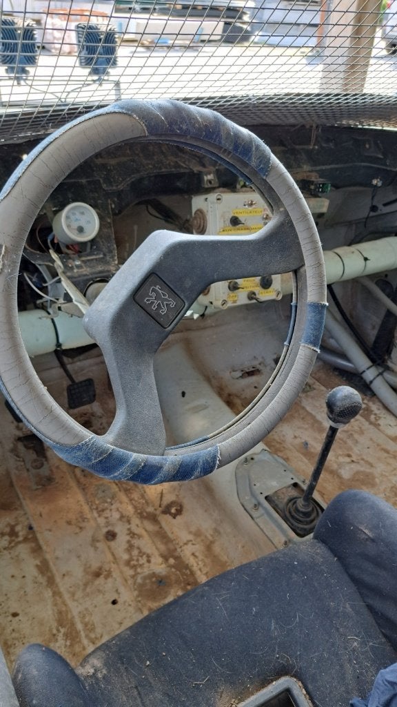 Peugeot 205 auto cross, Enlèvement