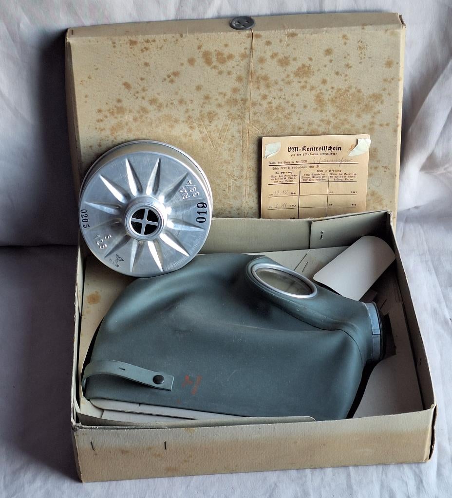 Grand masque à gaz allemand complet ww2 boîte d'origine, Collections, Enlèvement ou Envoi, Armée de terre, Autres types